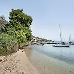 Diamerisma 2ari B * Nydri (Lefkada)