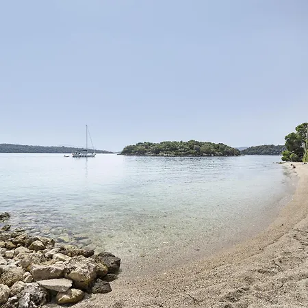 Diamerisma 2ari B Apartament